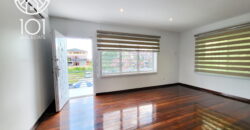 Pluto | Recently renovated story building