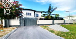 Pluto | Recently renovated story building