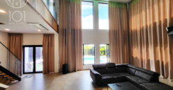 Sundance | Exclusive Two-Story House with Pool