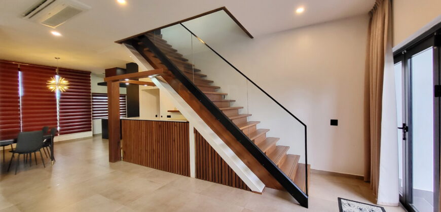 Sundance | Exclusive Two-Story House with Pool