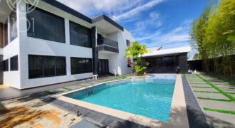 Sundance | Exclusive Two-Story House with Pool