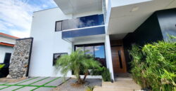 Sundance | Exclusive Two-Story House with Pool