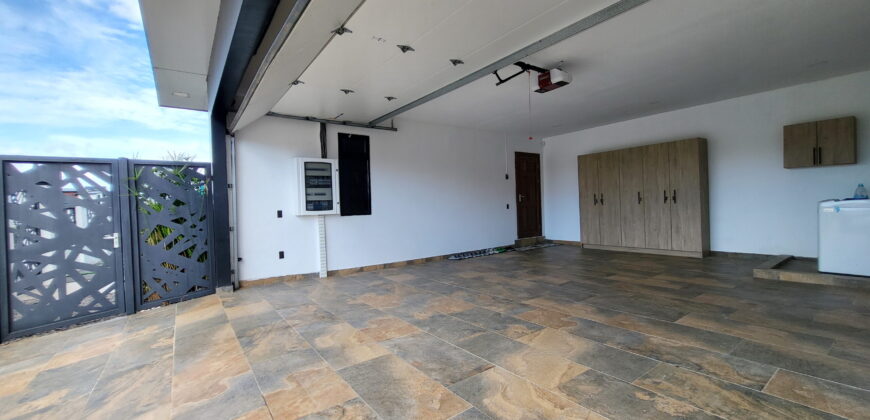 Sundance | Exclusive Two-Story House with Pool