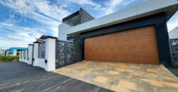 Sundance | Exclusive Two-Story House with Pool