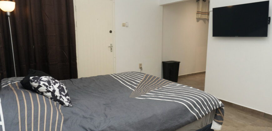 Marconistraat | Stylish furnished house