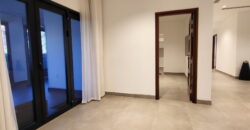 Sandra | Luxury low-rise villa with pool