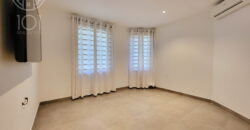 Sandra | Luxury low-rise villa with pool