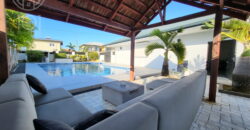 Sandra | Luxury low-rise villa with pool