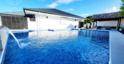 Sandra | Luxury low-rise villa with pool