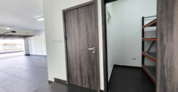 Lakatan | Luxury Ground-Level Villa