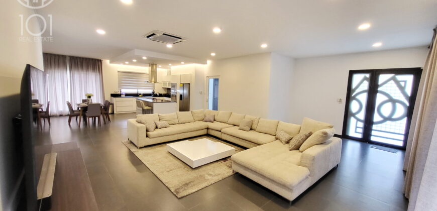 Lakatan | Luxury Ground-Level Villa