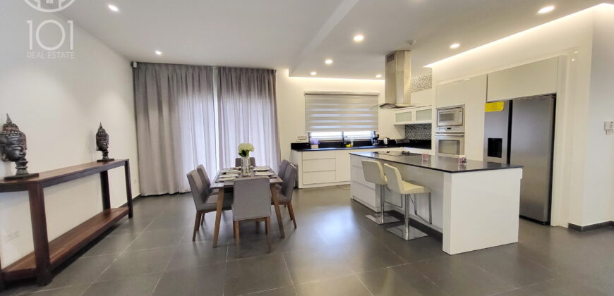 Lakatan | Luxury Ground-Level Villa