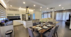 Lakatan | Luxury Ground-Level Villa