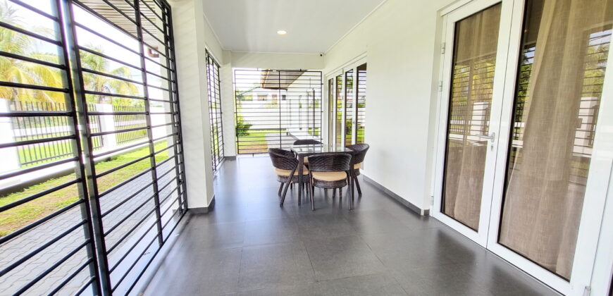 Lakatan | Luxury Ground-Level Villa