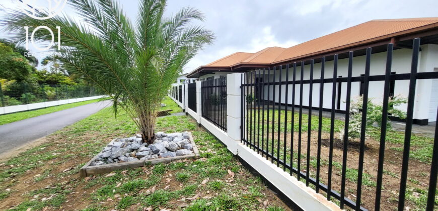 Lakatan | Luxury Ground-Level Villa