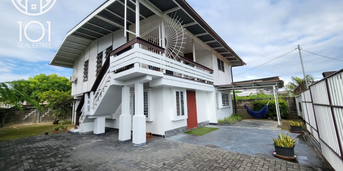 Furnished ground floor apartment