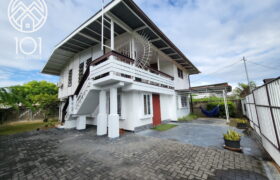 Furnished ground floor apartment