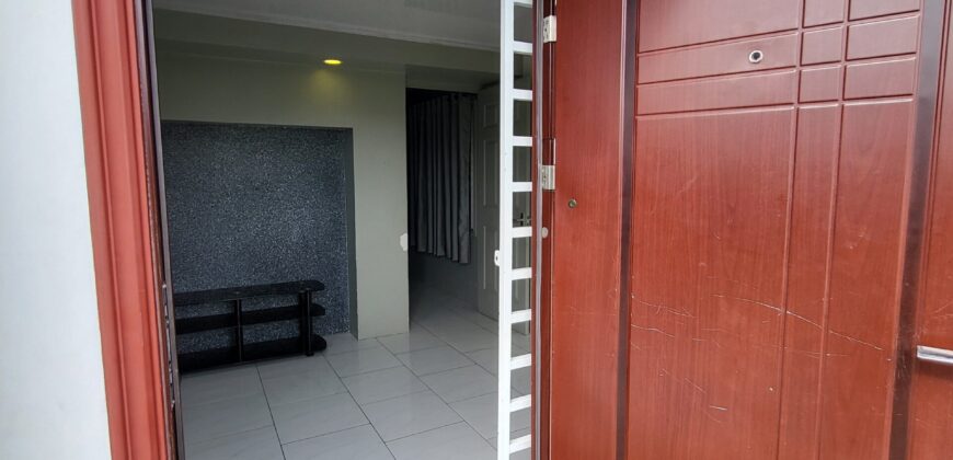 Furnished ground floor apartment