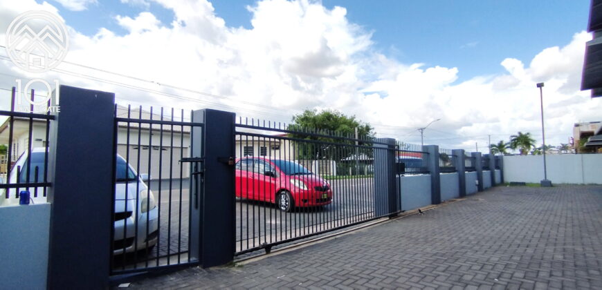 Willy | Apartment Complex