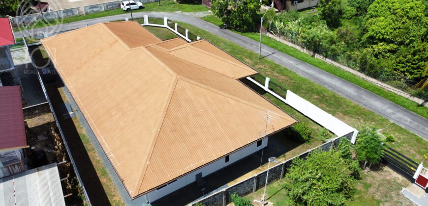 Lakatan | Luxury Ground-Level Villa