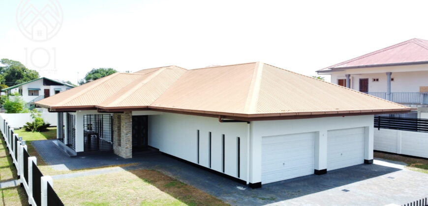 Lakatan | Luxury Ground-Level Villa